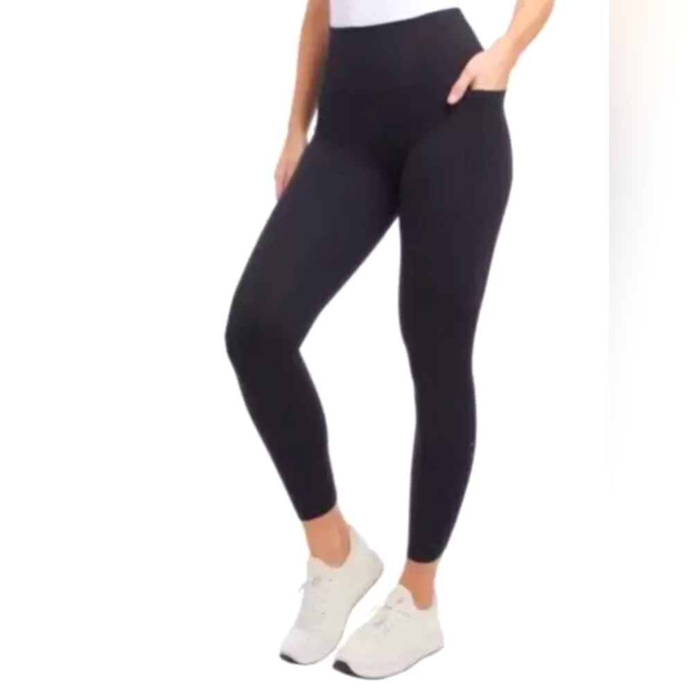 Danskin Ladies' High Rise Brushed Legging Black, No Slip, Side Pocket